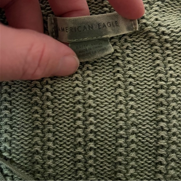 American Eagle Green Knit Cropped Button Down Sweater Size XS - Picture 3 of 4